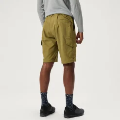 Men's Loop Cargo Shorts