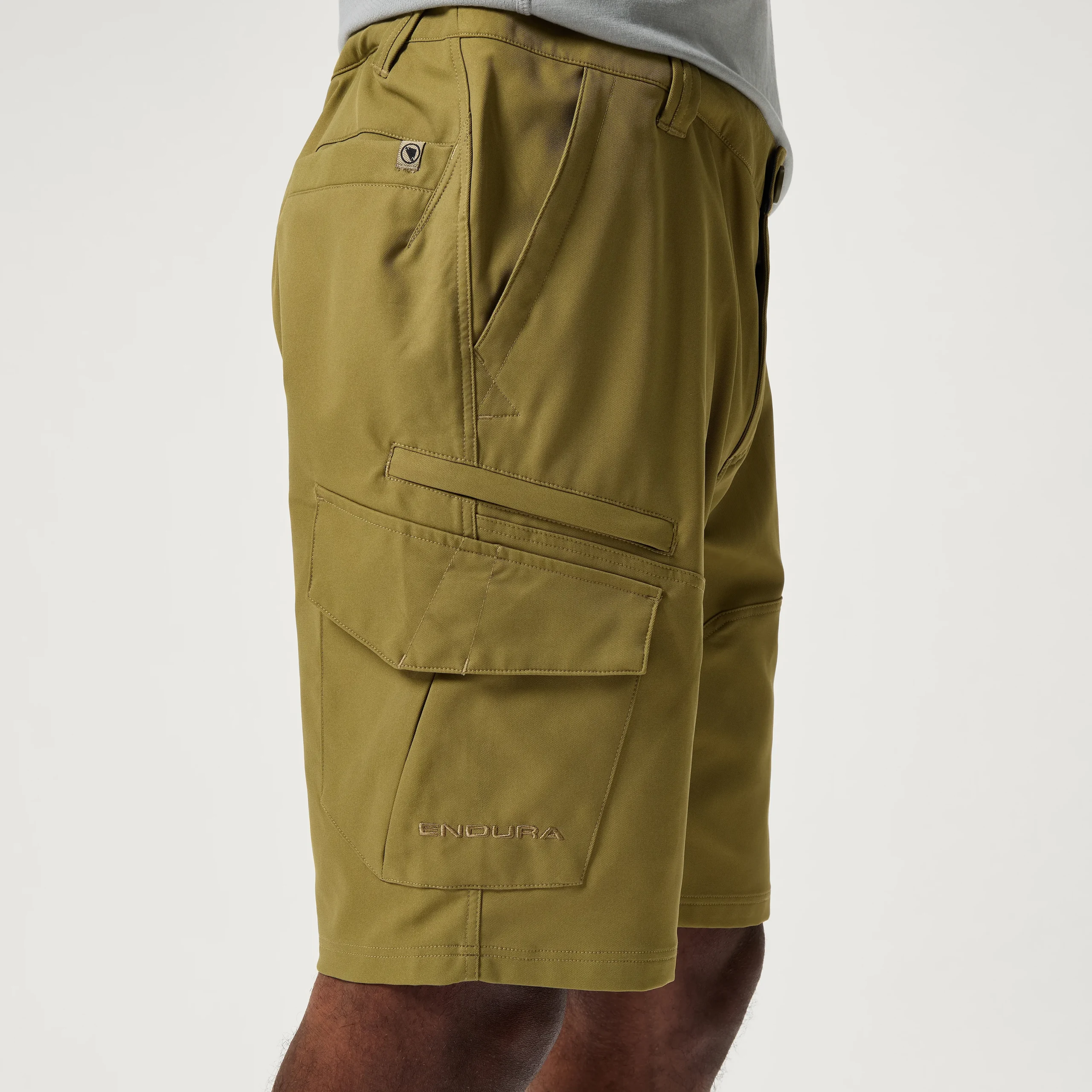 Men's Loop Cargo Shorts