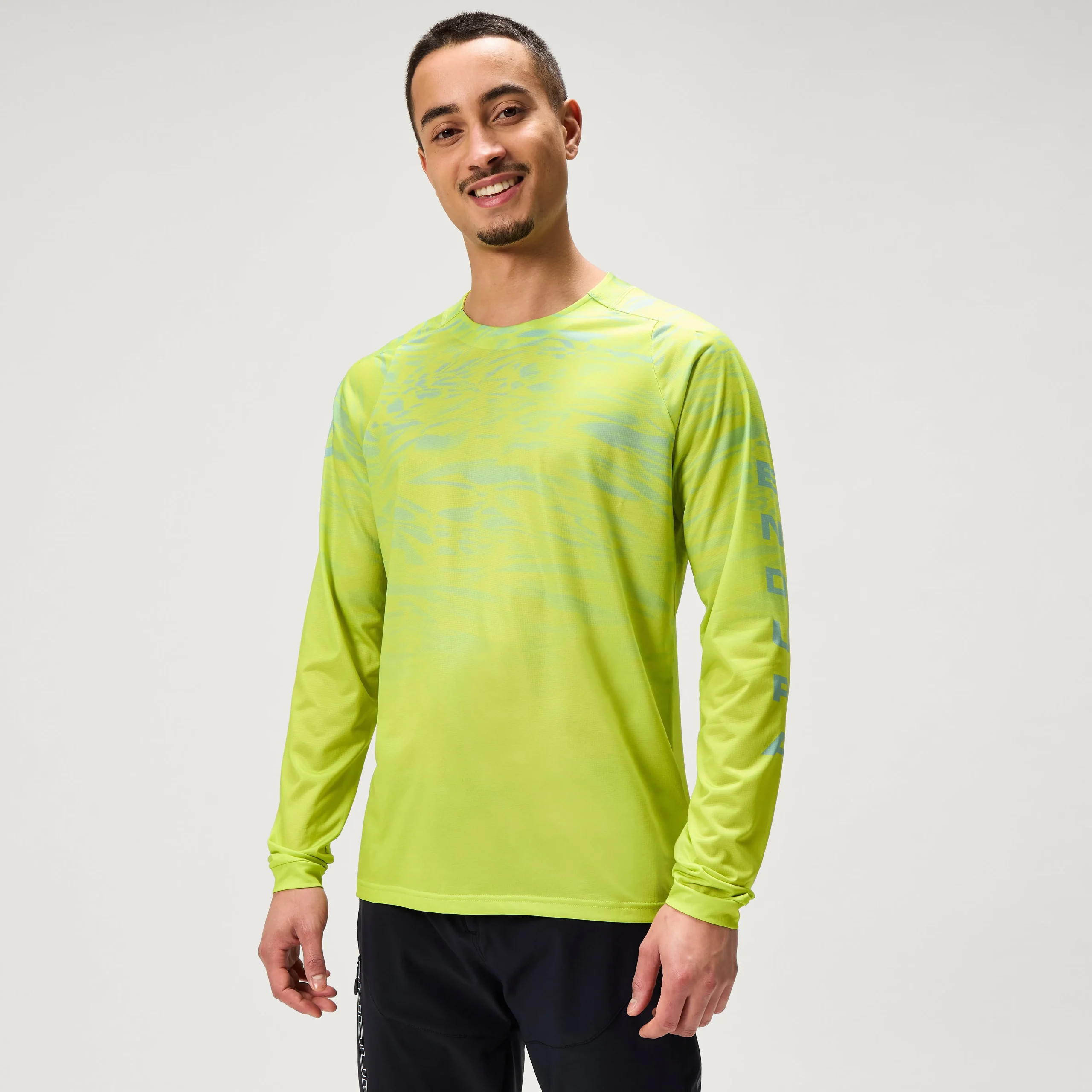 Men's Ltd Marble Print L/S Tee