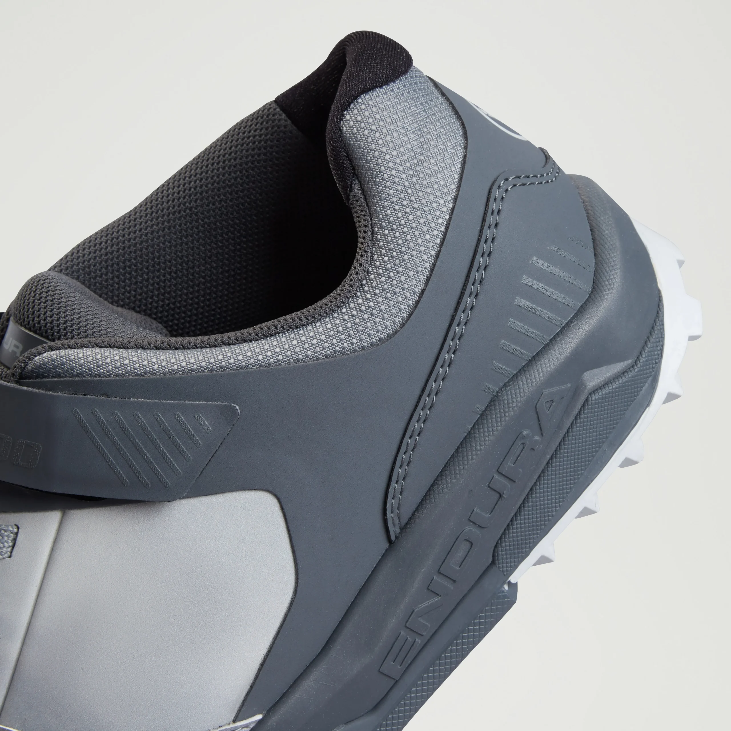 MT500 Burner Clipless Shoes