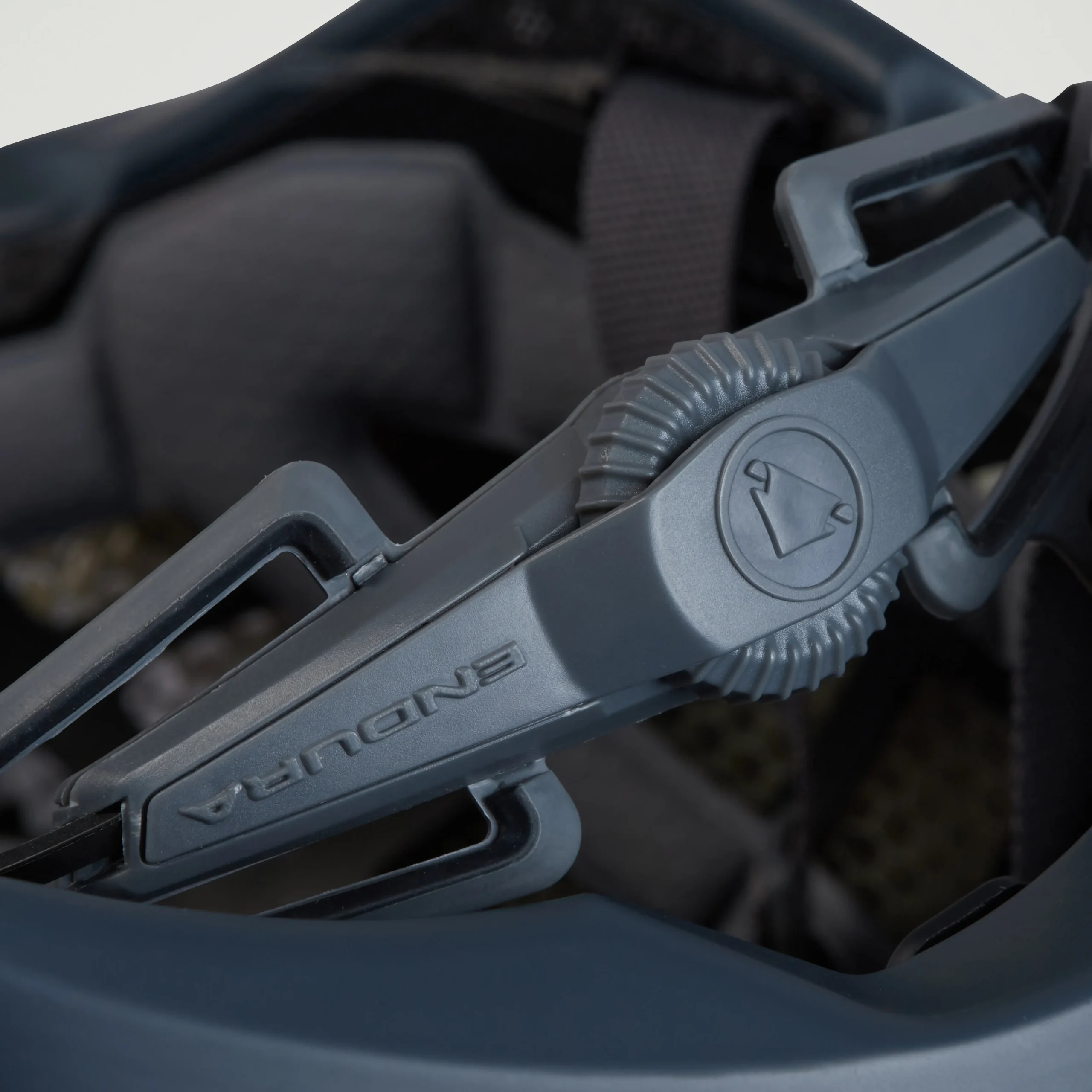 MT500 Mips® Helmet