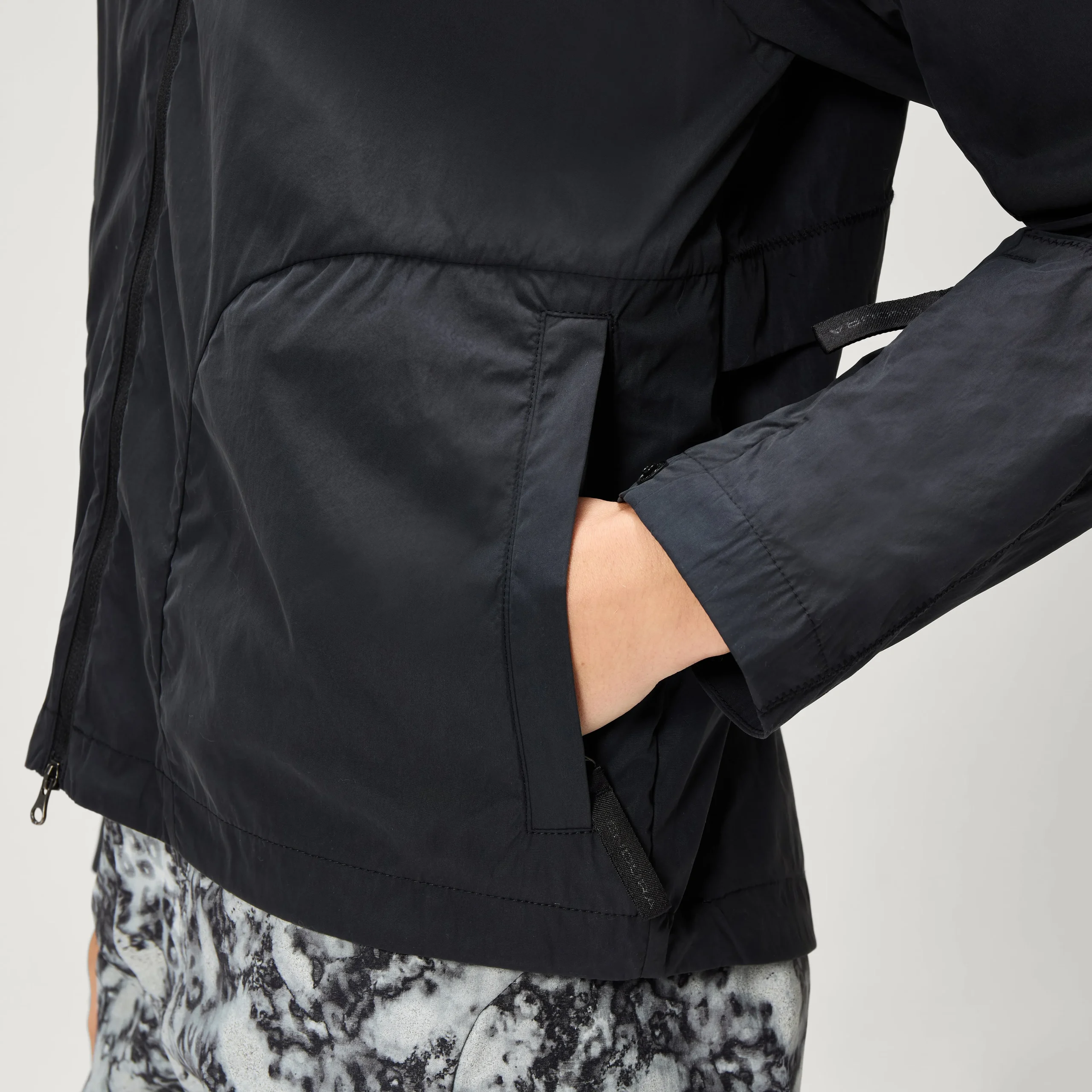 Women's SulTrac Breathable Lightweight Jacket